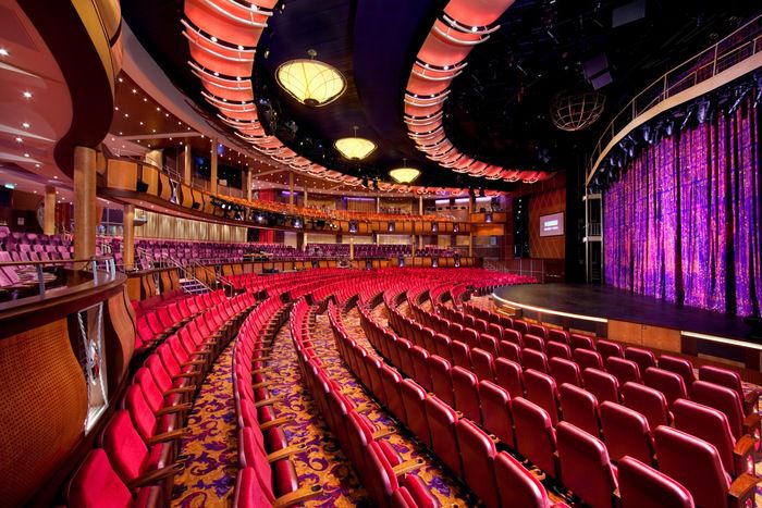 Entertainment on Grandeur of the Seas